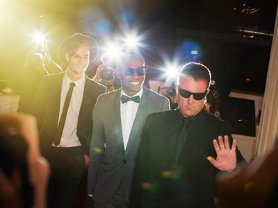 上海企業(yè)家暑期雇家庭保鏢守護(hù)孩子，怕出安全問題